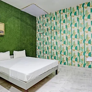 3* Hotel Ashok Plaza